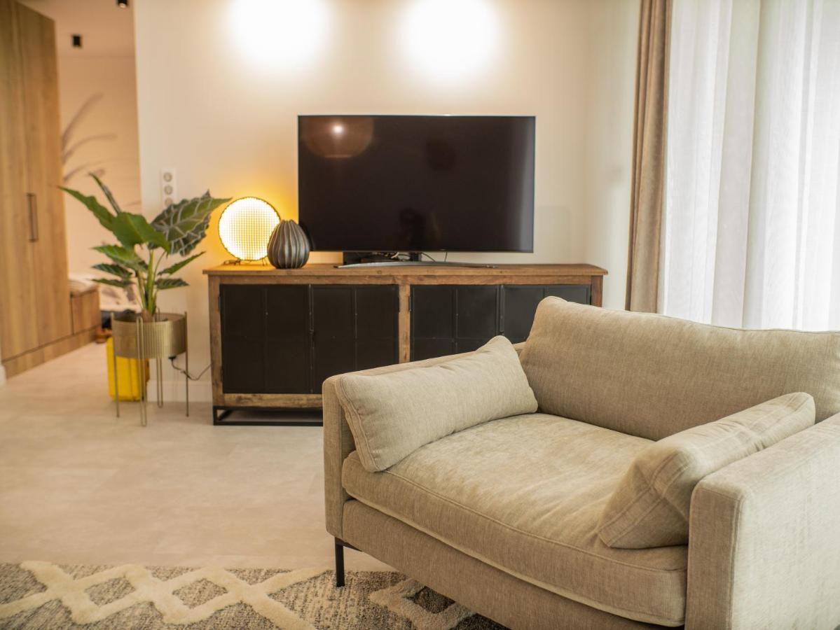 Panorama Deluxe Apartments - Pool & Free Parking Alsóörs Eksteriør billede